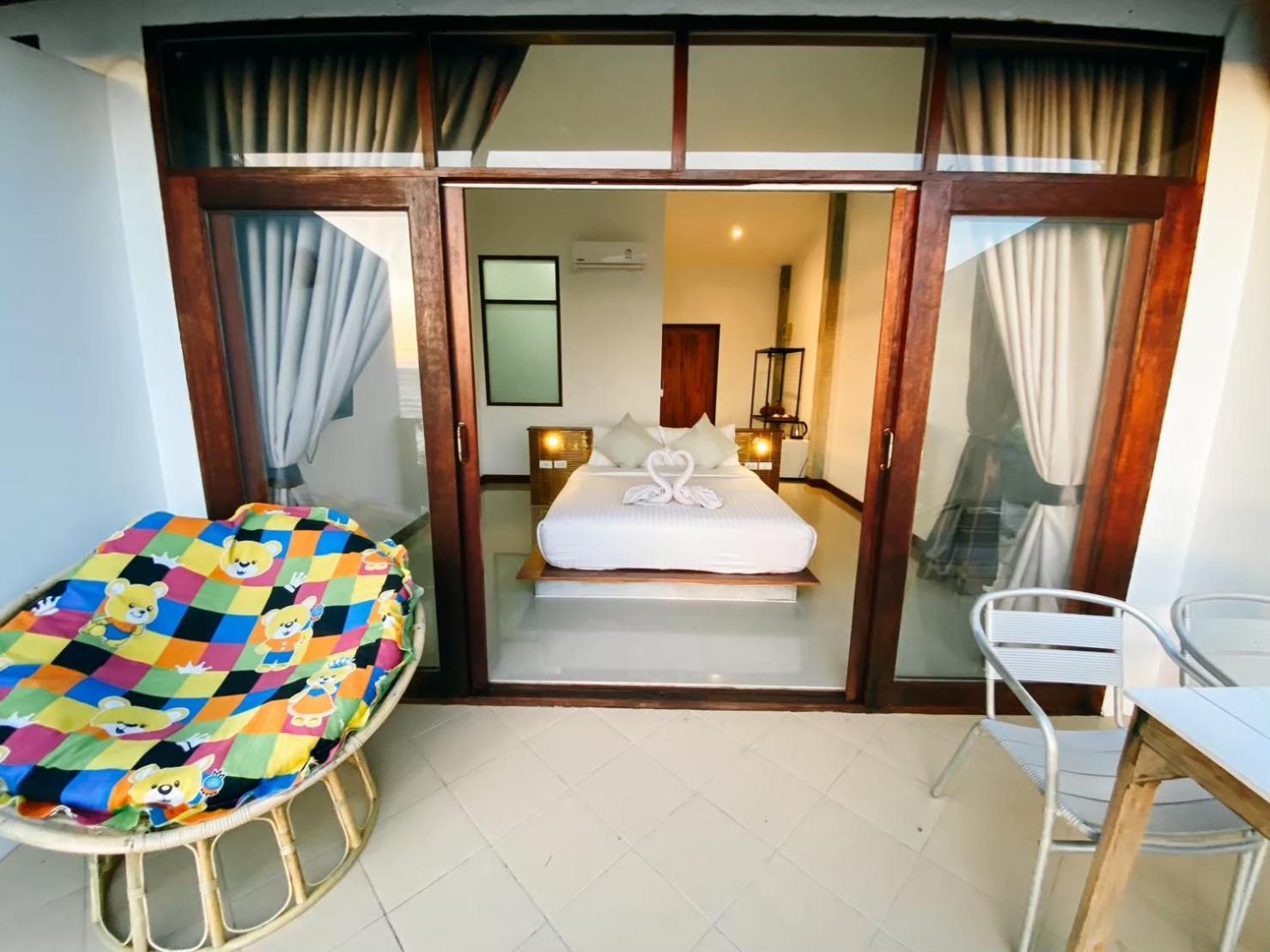P.D. Beach Resort Ko Tao Exterior photo