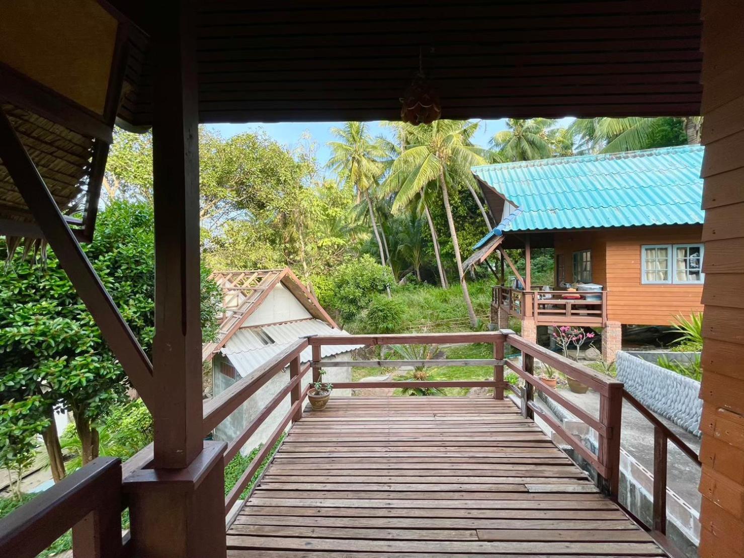P.D. Beach Resort Ko Tao Exterior photo